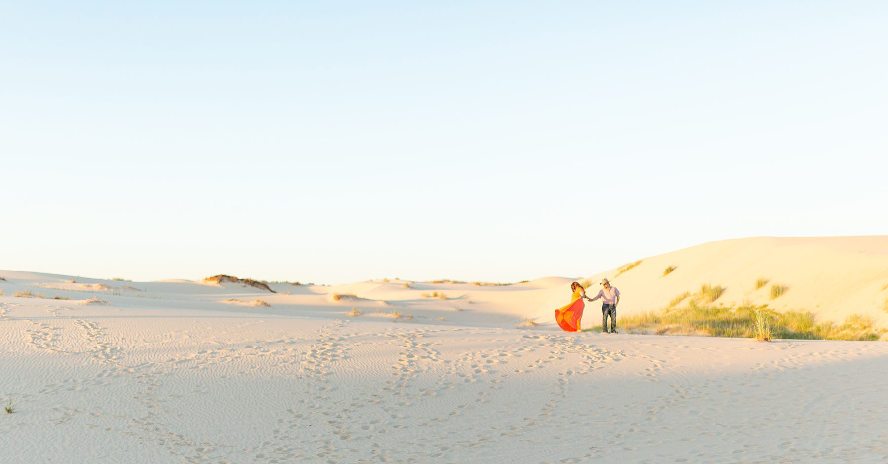 Adventurous Sand Dunes Engagement Session in Texas My Guiding Light Photography09