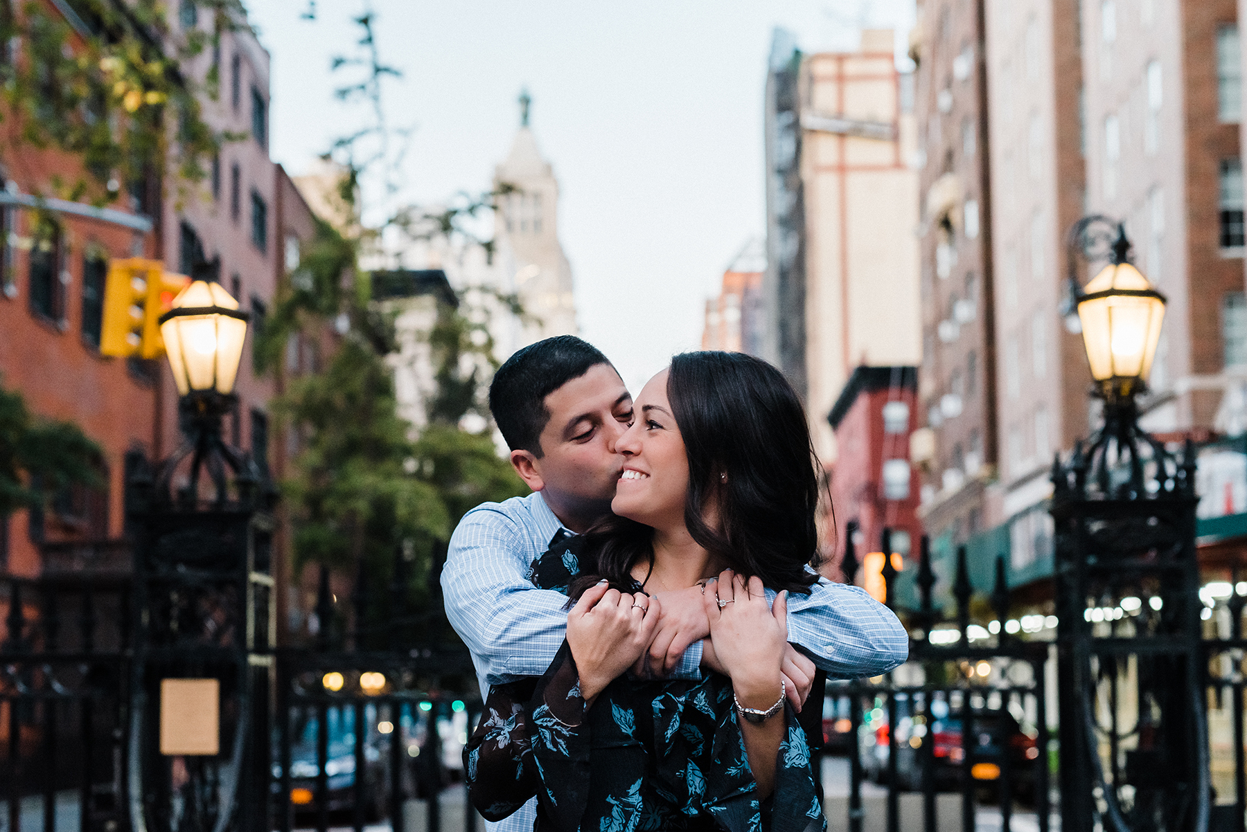 Intimate Gramercy Park Engagement Session in New York City Josie V Photography02