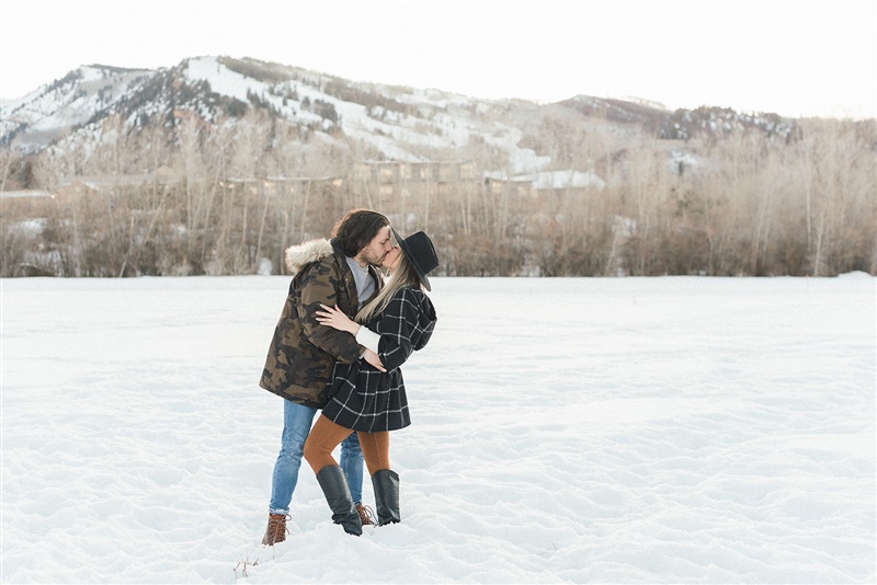 Winter Aspen Surprise Proposal